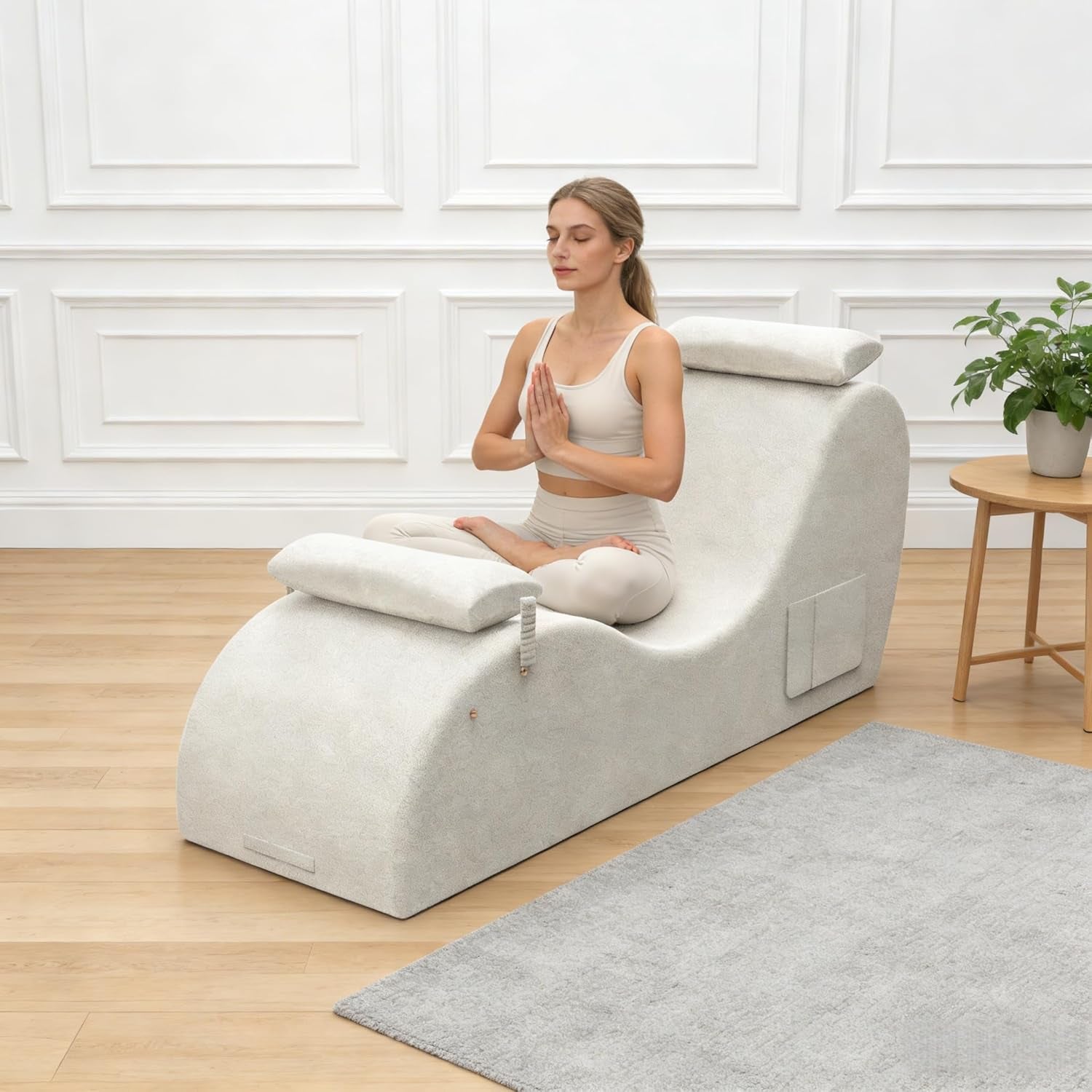 Chaise Lounge Chair for Yoga, Chaise Lounge with Headrest, Foot Pad, Washable Cover, Side Pockets, Non-Slip Bottom, Chair for Relaxation Stretching (Beige)
