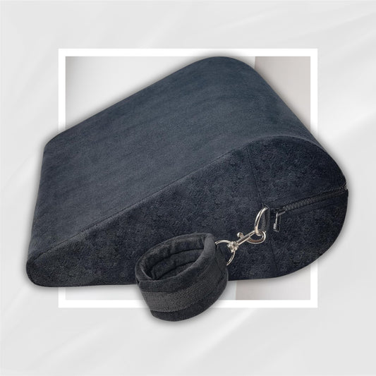 ViceLift Sex Pillow Set with Cuffs