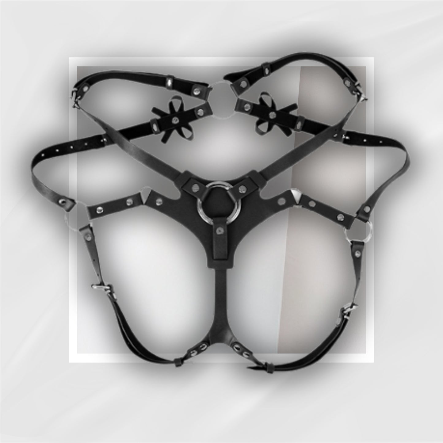 Bow & Beyond Strap-On Harness – 2 O-Rings, Adjustable