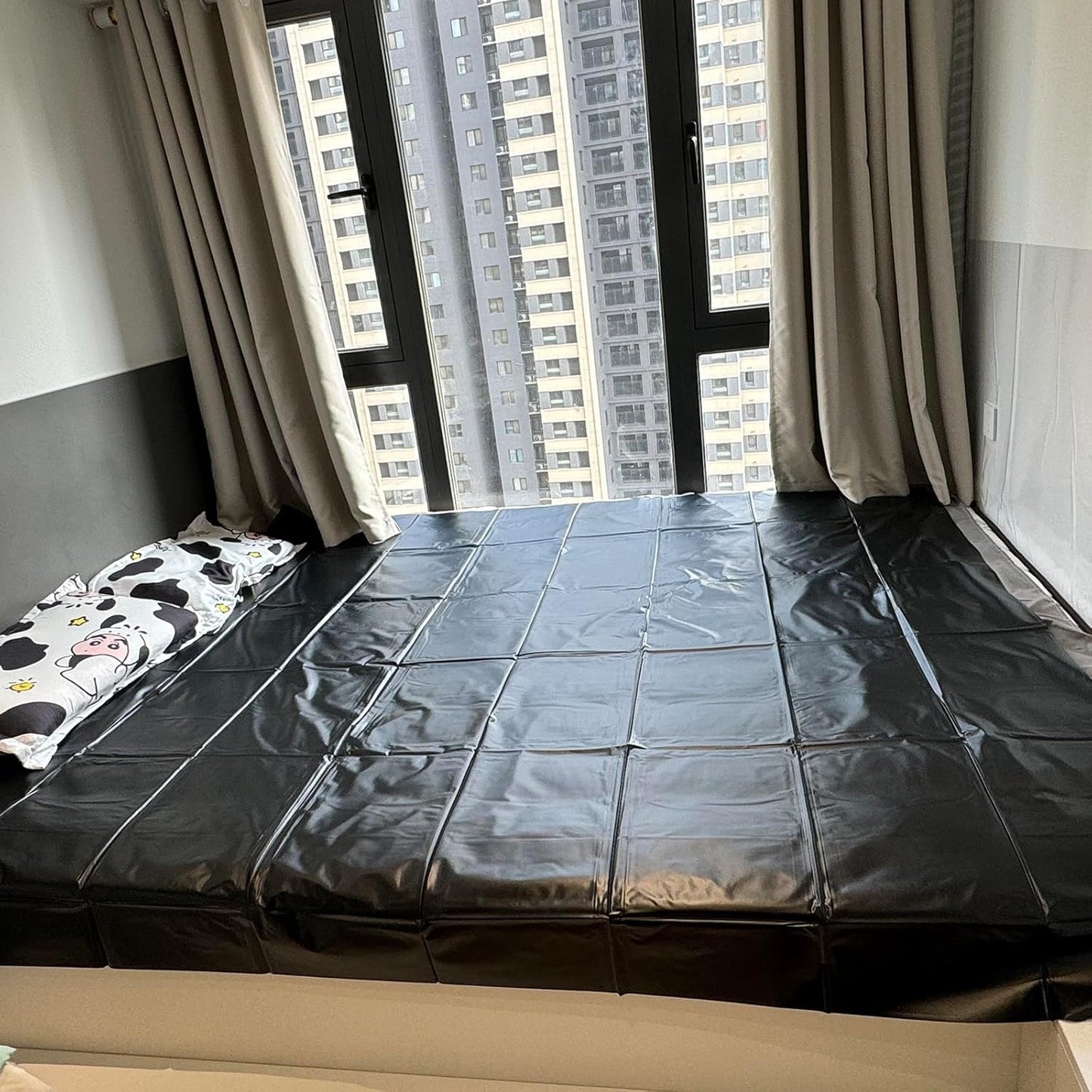 Waterproof Bed Sheet - 78.7X86.6 Inches Reusable Waterproof Mattress Protector Easy Clean Large Bed Cover (Black)